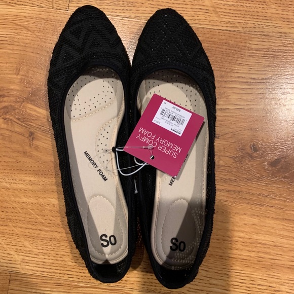 SO ballet flats